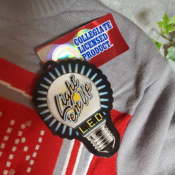 NWT Ohio State Football Light Up Ugly Sweater XL - Picture 3 of 4